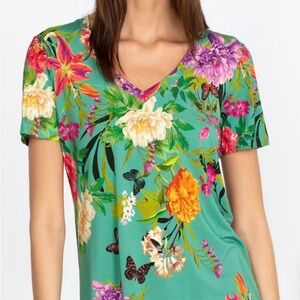 Johnny Was Panya Favorite Floral Stretchy V Neck Tee